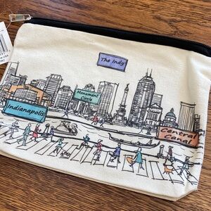 NWT Indianapolis Skyline Canvas Pouch